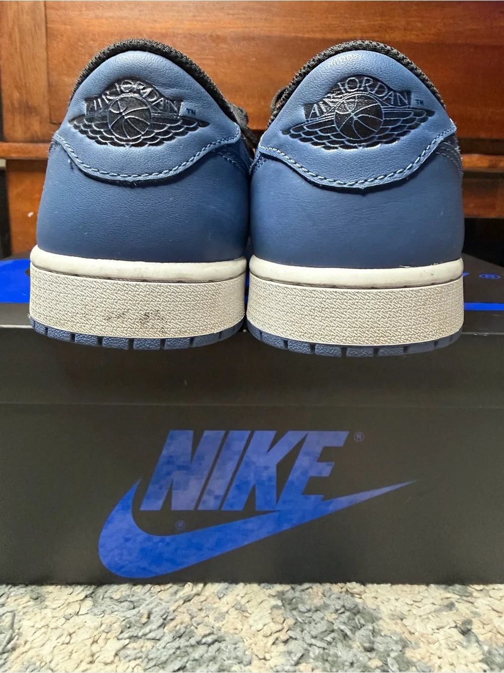 Jordan low top